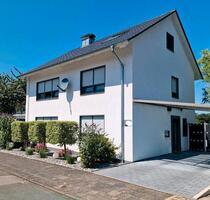 Saniertes Ein- oder Mehrfamilienhaus am Rande der Kernstadt - Oerlinghausen