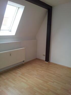 Foto - 2-Raum-Wohnung nähe Bahnhof DG - 302,00&nbsp;EUR Kaltmiete, ca.&nbsp; 52,00&nbsp;m&sup2;