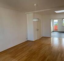 Helle 2-Raumwohnung im Zentrum - 825,00&nbsp;EUR Kaltmiete, ca.&nbsp; 78,00&nbsp;m&sup2; in Leipzig (PLZ: 04105) Mitte