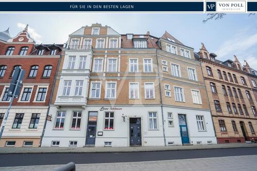 Foto - Stilvoll sanierte Dachgeschosswohnung mit Wasserblick in zentraler Lage