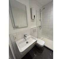 Schöne Altbau-Wohnung, kernsaniert, Einbauküche neu, Essen Südost