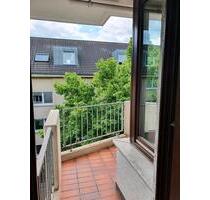 Schöne kleine Wohnung in zentraler Lage von Köln