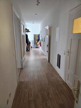 Foto - 4 Raumwohnung ab dem 1.6.2026 - 1.320,00&nbsp;EUR Kaltmiete, ca.&nbsp; 127,00&nbsp;m&sup2;