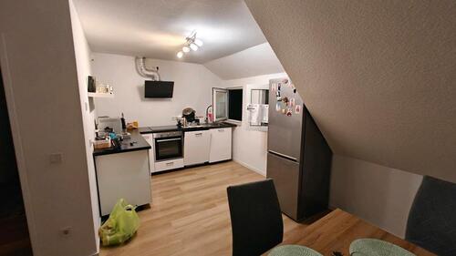 Foto - Dachwohnung - 520,00&nbsp;EUR Kaltmiete, ca.&nbsp; 65,00&nbsp;m&sup2;