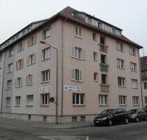 Zentrumsnahe Erdgeschosswohnung mit 4 Zimmern! - Esslingen am Neckar