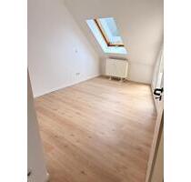 Helle 3-Zimmer-Wohnung mit 2 Balkone in Zeuthen