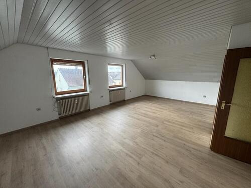 Foto - 3 Zimmer Dachgeschoßwohnung in Adelsdorf