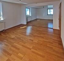 Attraktive 2 Zimmer Wohnung mit Balkon, Terrasse und EBK in Bad Wörishofen