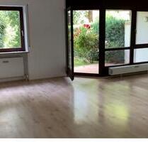 Gepflegtes Wohnjuwel mit priv. Park-Garten im Westen Ingolstadts