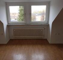 2 Zimmer Dachgeschosswohnung in Holsterhausen - Essen Stadtbezirk III