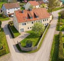 Gepflegte 4 Zimmer Eigentumswohnung 119 m2 nach Kernsanierung - Nennslingen