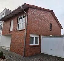 Doppelhaushälfte aus 2003 beste Lage Misburg n. Am blauen See - Hannover Misburg-Anderten