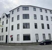 Modernisierte 2,5 Raum-Wohnung mit Balkon am Kantpark - Duisburg