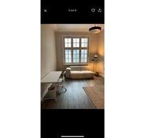 Heller möblierter Büroraum Altbau Rothenbaumchaussee - Hamburg Rotherbaum
