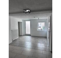 Charmante Wohnung in 76684 Tiefenbach, inkl. kleiner Terrasse - Östringen