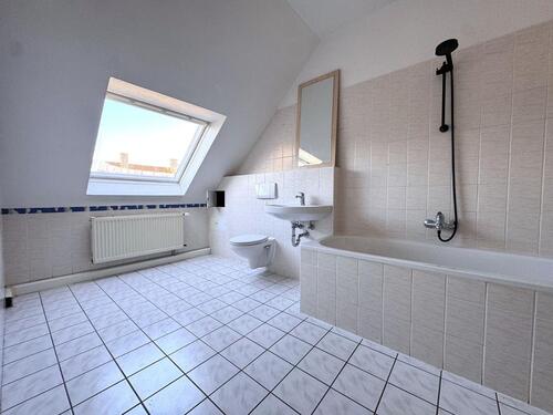 Foto - 2 Zimmer Dachgeschoßwohnung zur Miete in Leipzig