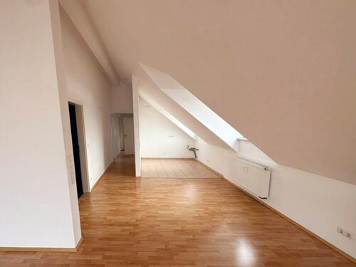 Foto - 2.5 Zimmer Dachgeschoßwohnung zum Kaufen in München