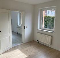 3-Raum Erdgeschosswohnung in zentraler Lage von NeukirchenPleiße - Neukirchen/Pleiße