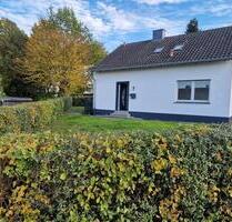 1 Familienhaus mit 900qm Gründstück kernsaniert zu vermieten - Menden (Sauerland)