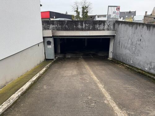 Foto - Tiefgarage, Stellplatz zu vermieten