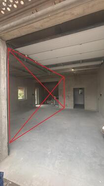 Foto - großer (Garagen-) Stellplatz, Garage für WohnwagenWohnmobil o.ä.
