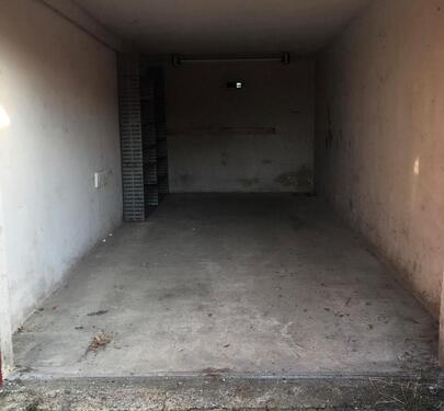 Foto - Garage zu Vermieten - 120,00&nbsp;EUR Miete,