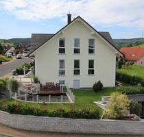 Einfamilienwohnhaus mit Einliegerwohnung - Bessenbach