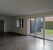 Bungalow Doppelhaushälfte - 870,00&nbsp;EUR Kaltmiete, ca.&nbsp; 97,00&nbsp;m&sup2; in Esterwegen (PLZ: 26897)