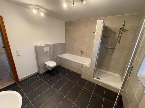 Foto - 6 Zimmer Etagenwohnung zur Miete in Obersinn