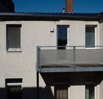 3-Zimmer Wohnung hell, saniert, renoviert ab Mai neu zu vermieten - Halle (Saale) Büschdorf