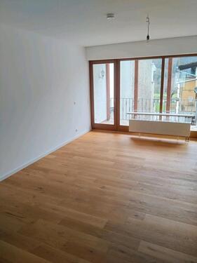 Foto - Mietwohnung, neu saniert. - 800,00 EUR Kaltmiete, ca.  94,00 m²