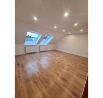 Frisch renovierte 2-Zimmer Dachgeschosswohnung Dortmund-Rahm