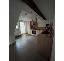 Dachgeschosswohnung Schleiz Zentrum mit Garage und Garten