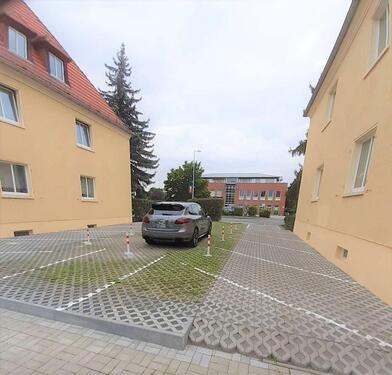 Foto - PKW-Stellplätze in SeidnitzDobritz zu vermieten