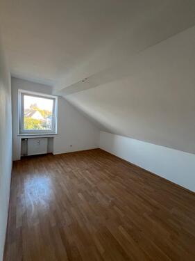 Foto - 5 Zimmer Dachgeschoßwohnung in Grevenbroich