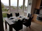 Foto - helle 3-Zimmer-Wohnung mit Balkon, neuem Aufzug, zwei TG Plätzen
