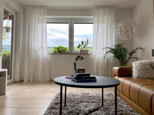 Foto - 3,5 Zimmer -Wohnung in Weinstadt-Beutelsbach mit Weinbergblick