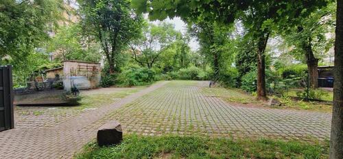 Foto - Außenstellplatz Innenhof Könneritzstraße