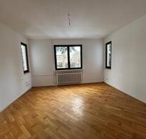 Wunderschön sanierte 4,5-Zimmer-Wohnung mit großem Garten - Bad Langensalza