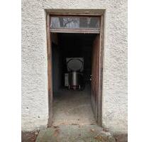 Lagerfläche zu vermieten - 100,00 EUR Kaltmiete, ca.  38,00 m² in Bruckberg (PLZ: 84079)