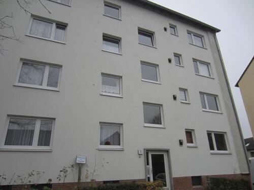 Foto - Ihr neues Zuhause: frisch renovierte 2,5-Zimmer-Wohnung