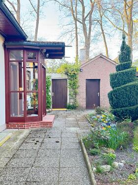 Foto - Gepflegtes Haus mit großem Garten & sofort verfügbar