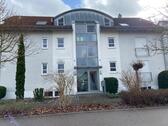 Foto - 3,5 Zi. Dachgeschosswohnung, Leingarten, TG + AA, 2 Balkone