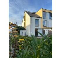 Doppelhaushälfte in Düsseldorf-Vennhausen - Wentzel Dr.