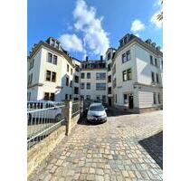 PKW-Außenstellplätze in Pieschen zu vermieten - Dresden Cotta