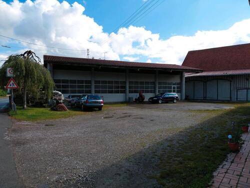 Foto - Maschinen- Lagerhalle zu vermieten