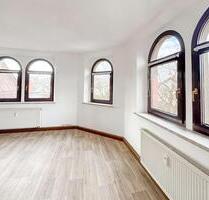 Erstbezug: helle 4,5 Raum-DG-Wohnung nach Sanierung - Rodewisch