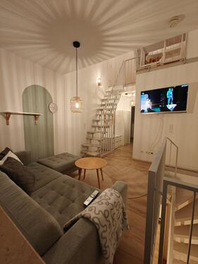 Foto - Kleines Zuhause mit ♡ Vollmöblierte 3-Etagen-Maisonette