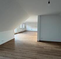 Moderne und neue 4-Raum-Wohnung ab sofort - Klipphausen - Nossen