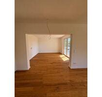 Lichtdurchflutete Wohnung 100 m² Erstbezug - Göppingen Faurndau